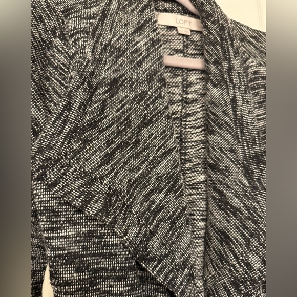 Stylish Black and White/gray  Knit Cardigan - Picture 3 of 5